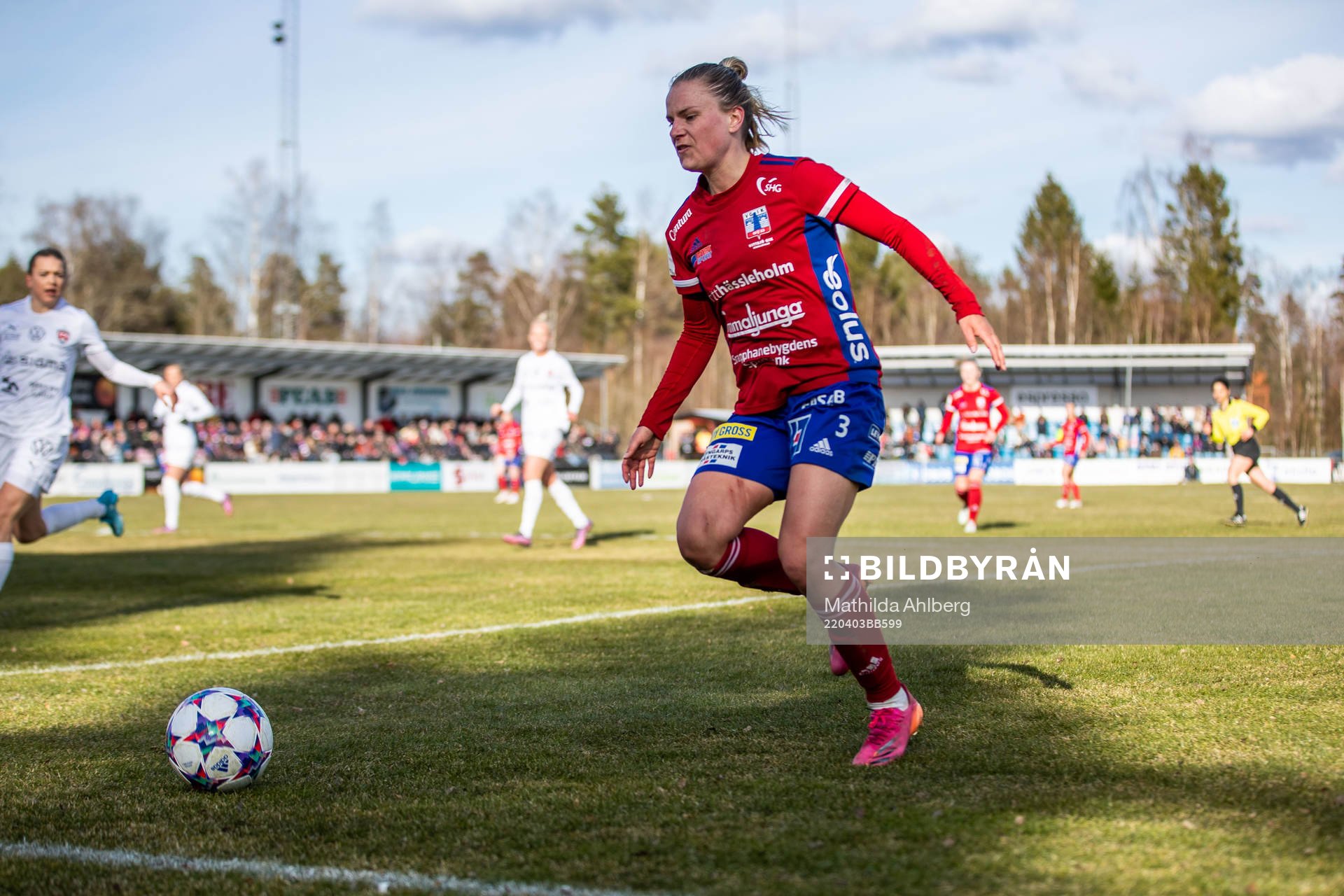 Vittsjös Julia Tunturi under fotbollsmatchen i Damallsvenskan mellan Vittsjö och FC Rosengård den 3 april 2022 i Vittsjö. 