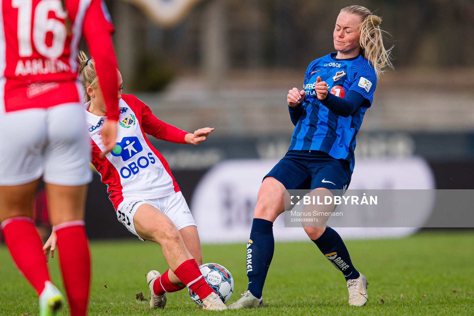 Julie Aune Jorde of Lyn and Zara Katarina Jönsson of