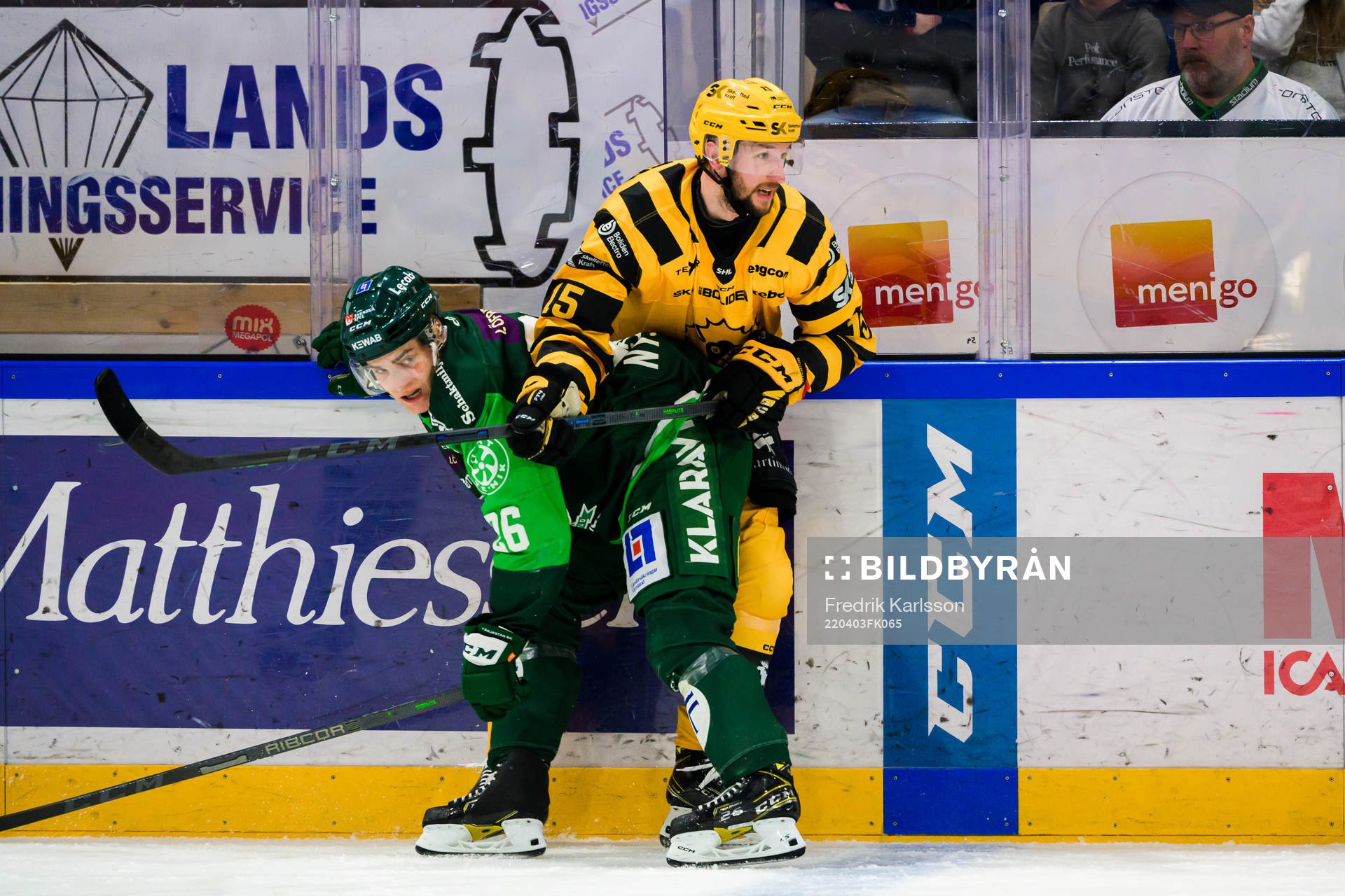 Färjestads Joel Nyström och Skellefteås Melker Karlsson