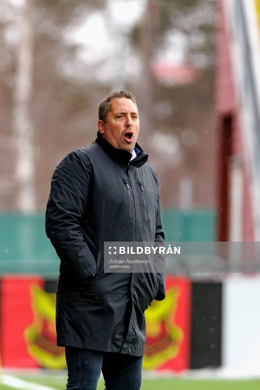 Östersunds tränare Magnus Powell