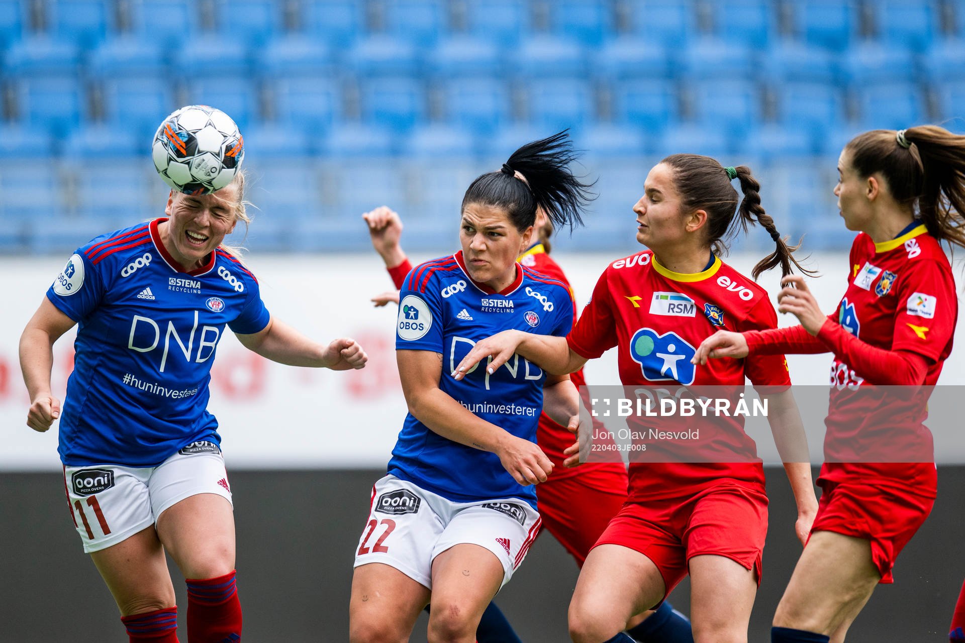 Ingibjörg Sigurdardottir and Dejana Stefanovic of