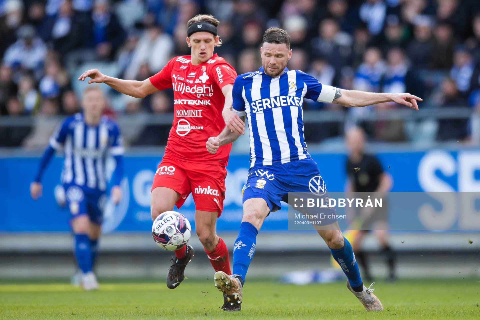 Värnamos Charlie Vindehall och IFK Göteborgs Marcus Berg