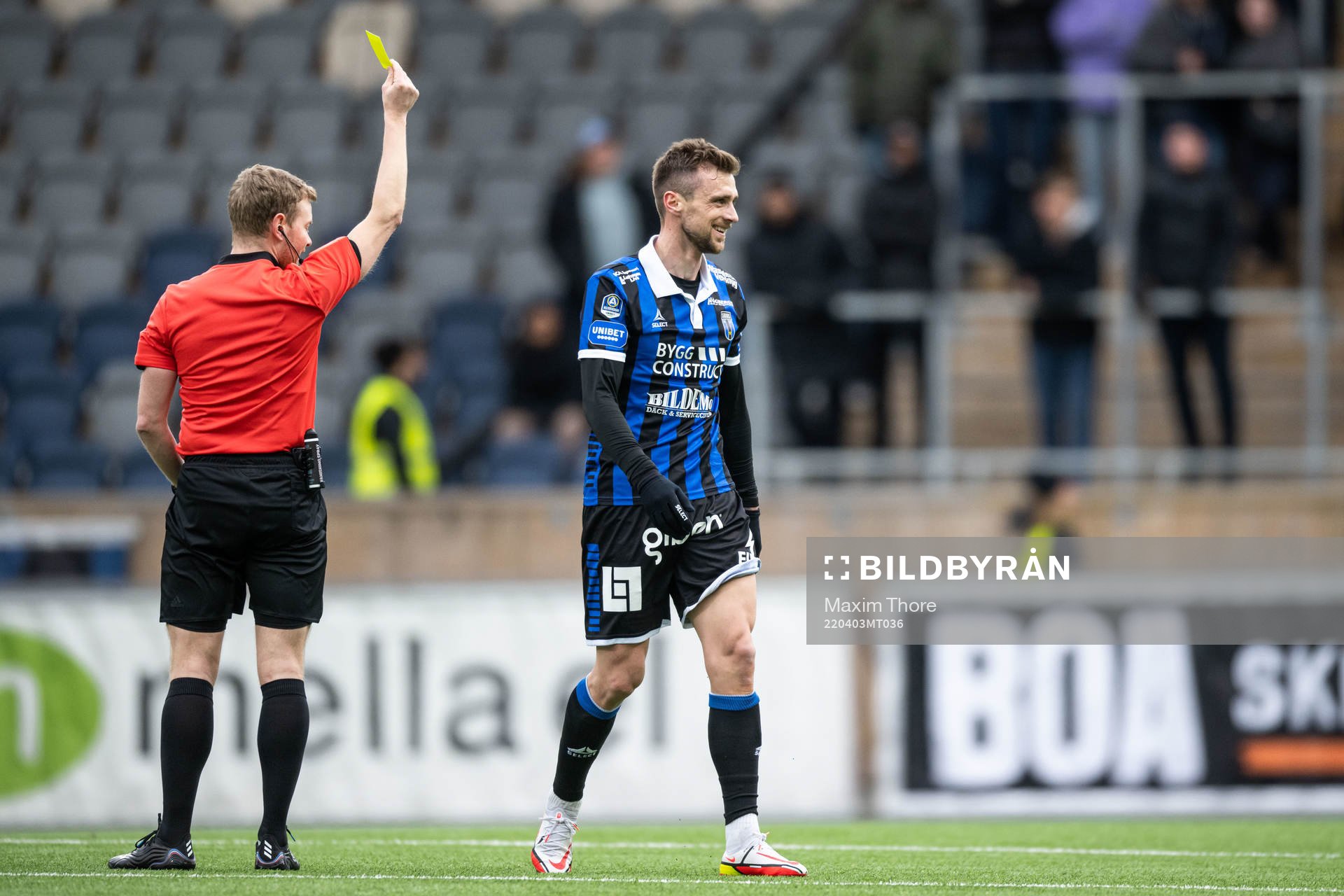 Sirius Filip Rogic tilldelas en varning