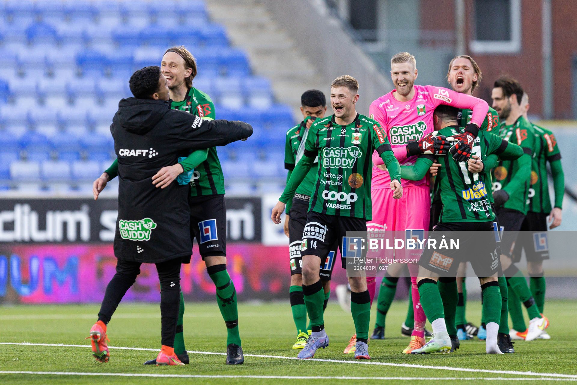 Varbergs spelare jublar