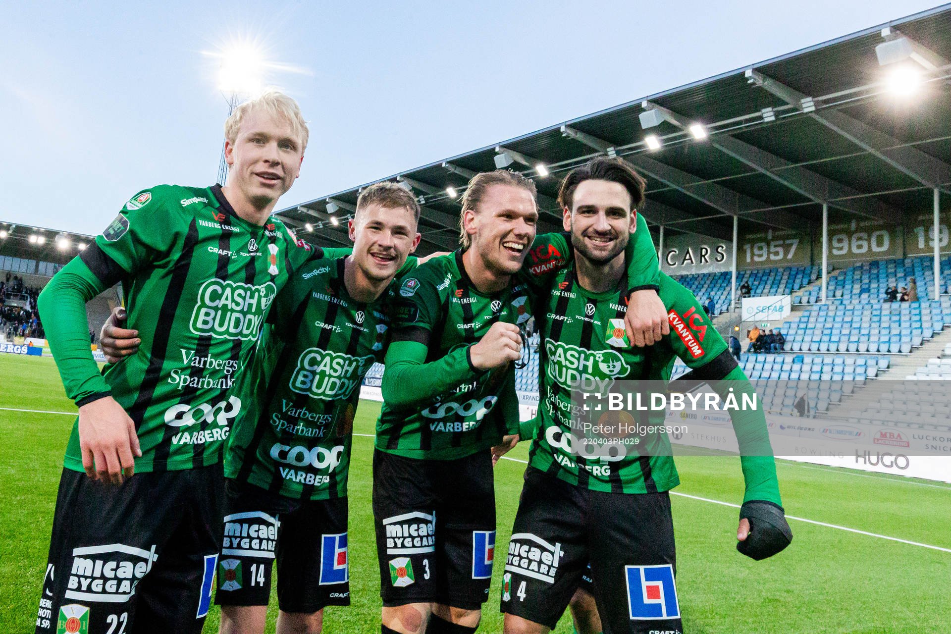 Varbergs spelare jublar