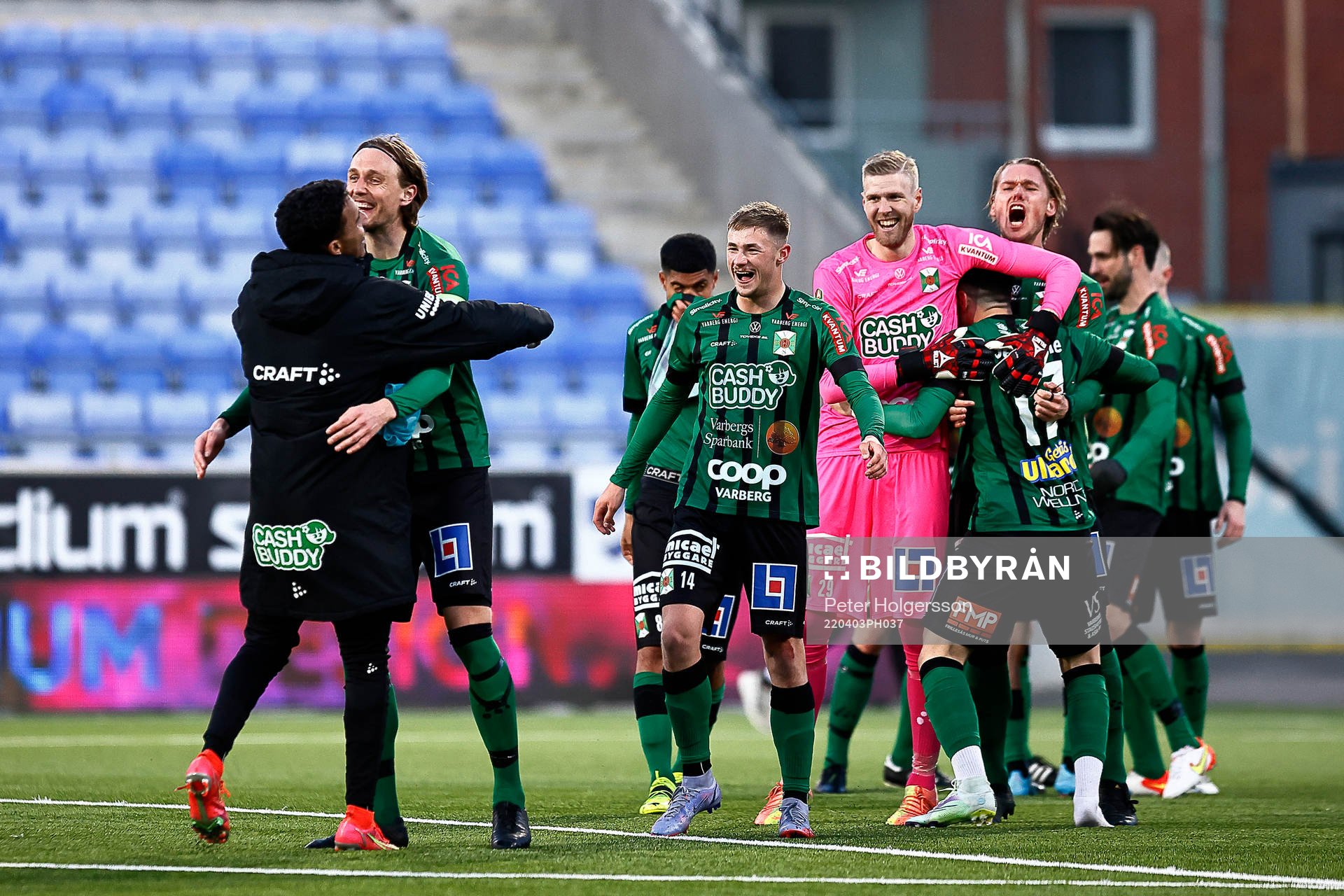 Varbergs spelare jublar