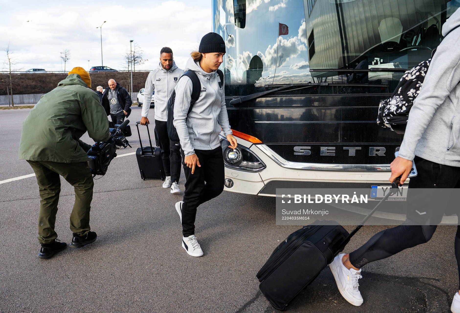 Malmö FFs Isaac Kiese Thelin och Melker Widell och tränare