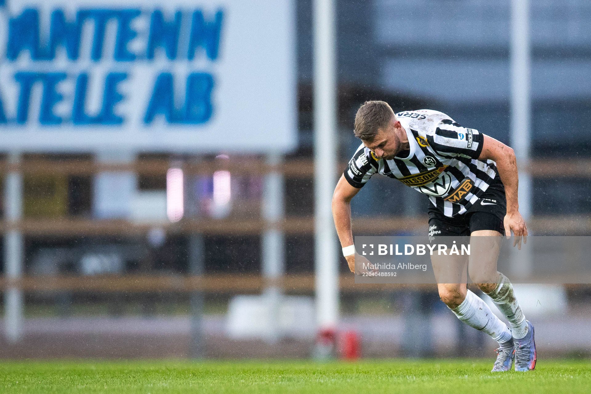 Landskronas Erik Pärsson har ont