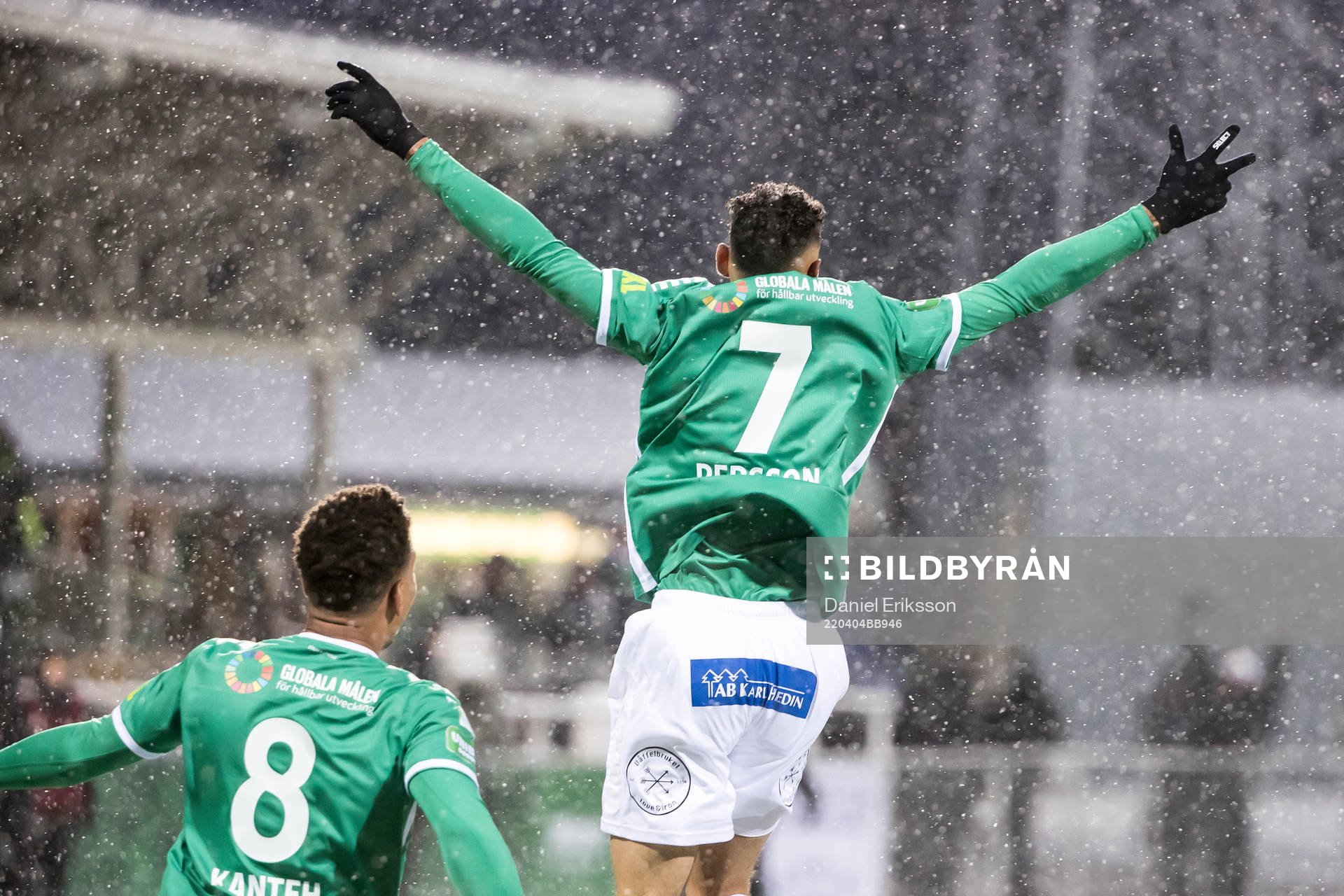 Brages Joakin Persson jublar
