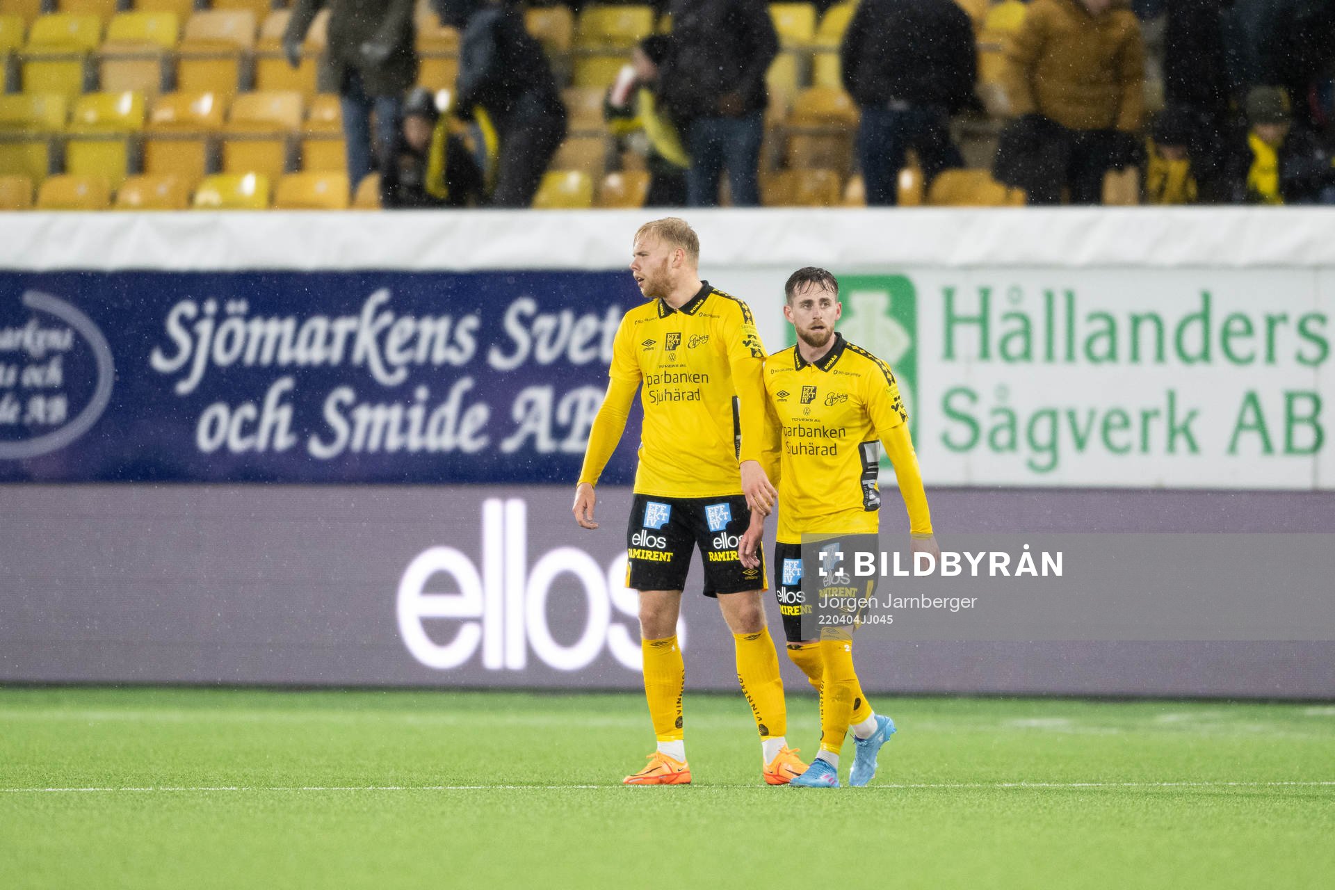 Elfsborgs Sveinn Gudjohnsen och Rasmus Alm deppar