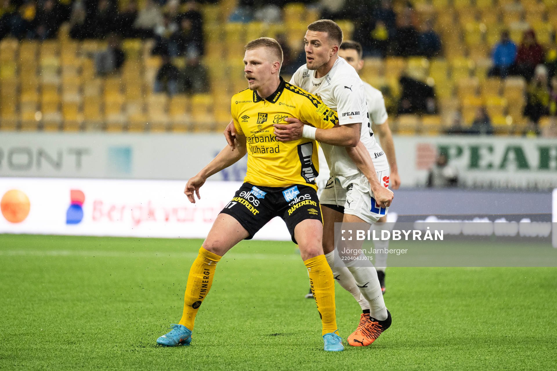 Elfsborgs Per Frick och Mjällbys Ivan Kričak