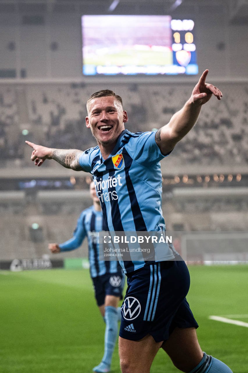 Djurgårdens Victor Edvardsen jublar