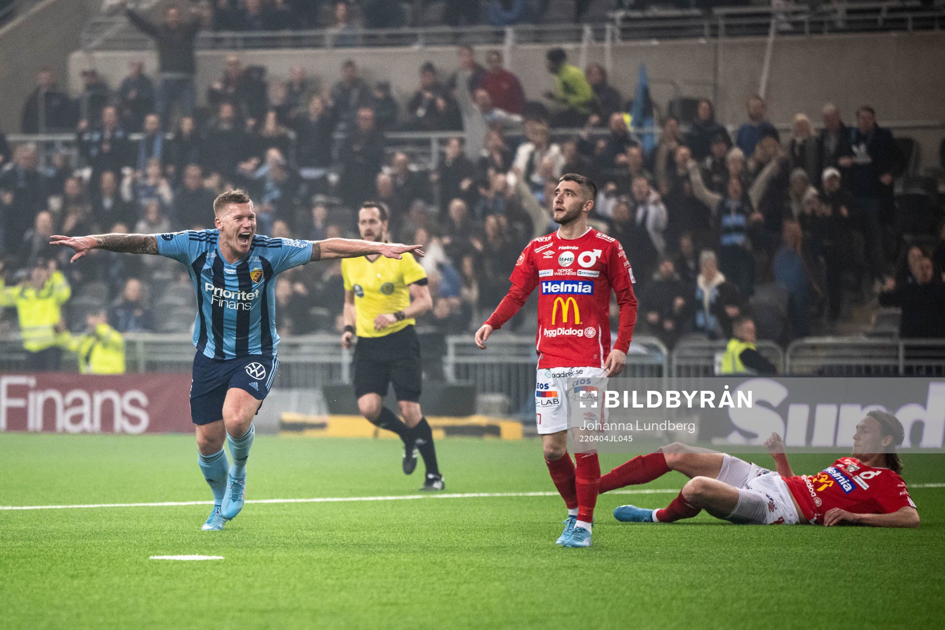 Djurgårdens Victor Edvardsen jublar
