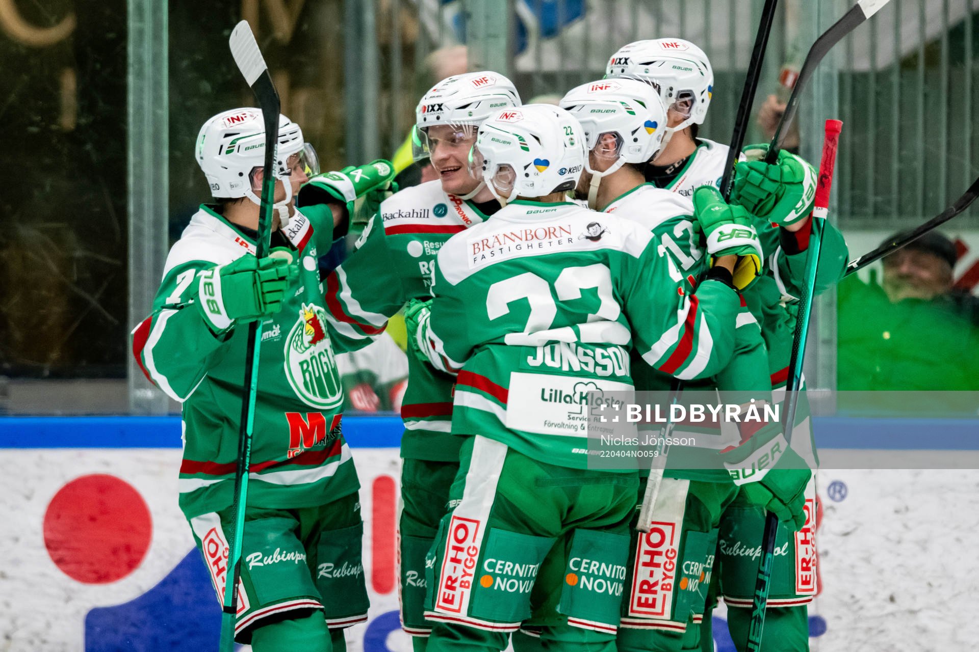 Rögles Anton Bengtsson jublar