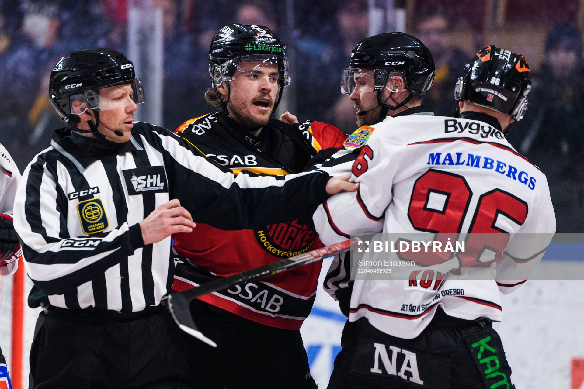 Luleås Oscar Engsund och Örebros Robin Kovacs