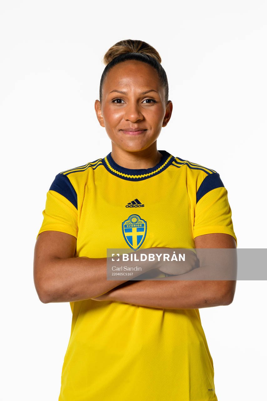 Madelen Janogy
