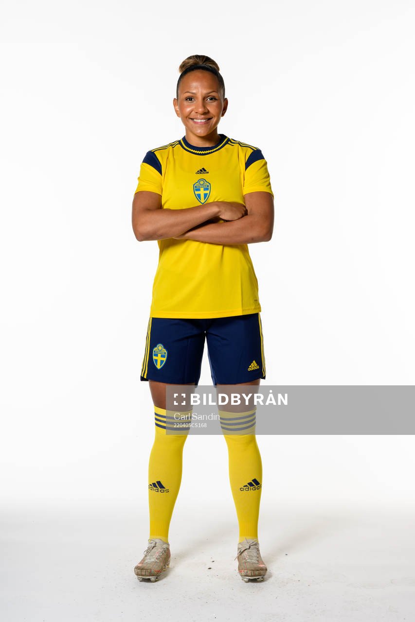 Madelen Janogy