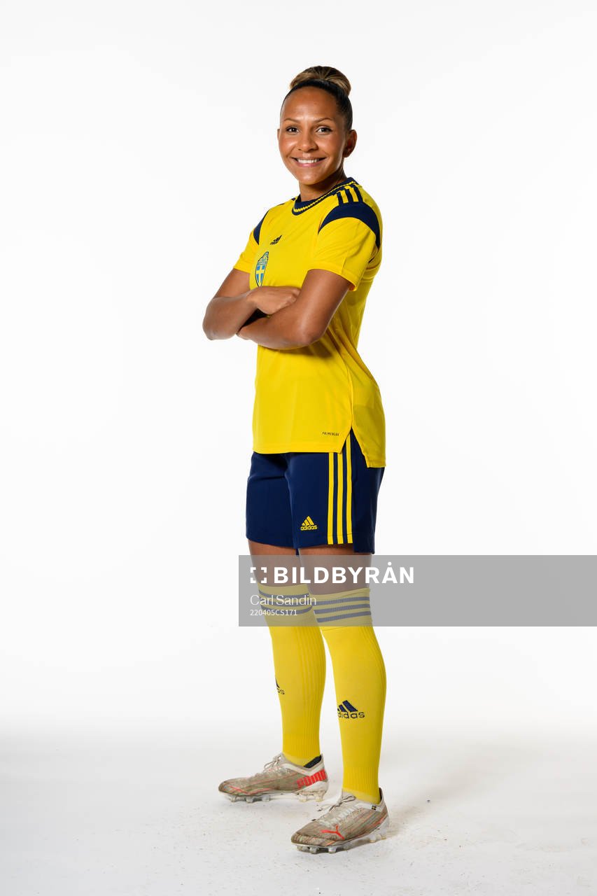 Madelen Janogy