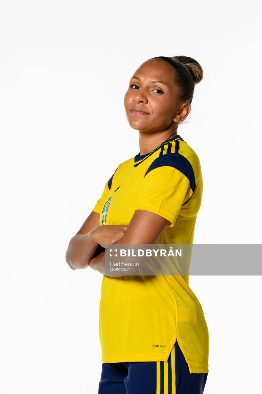 Madelen Janogy