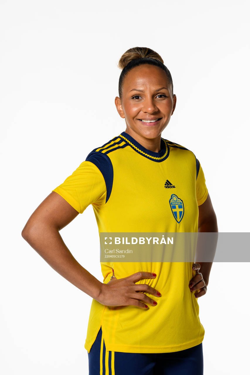 Madelen Janogy