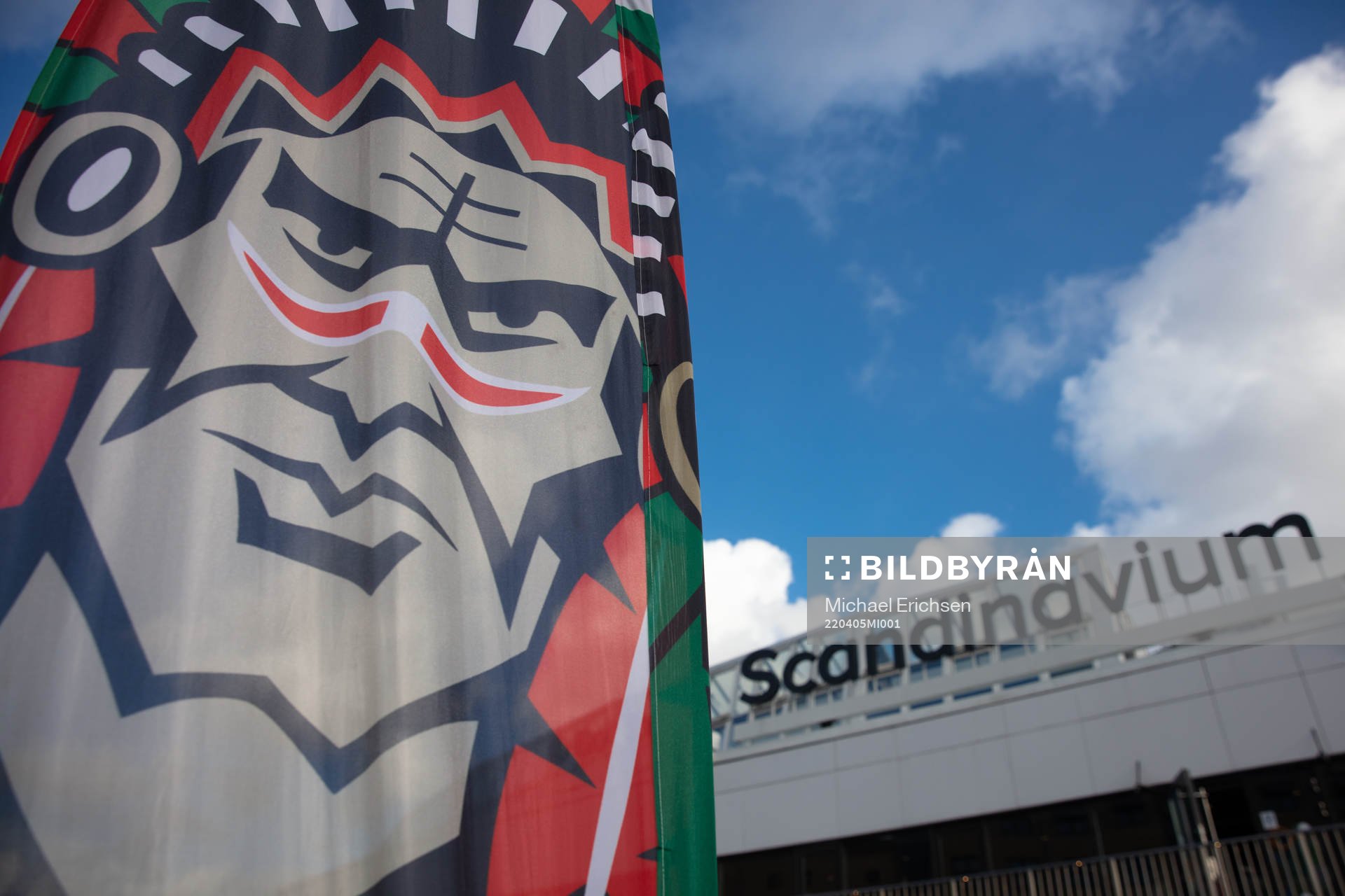 En Frölunda vimpel utanför Scandinavium innan