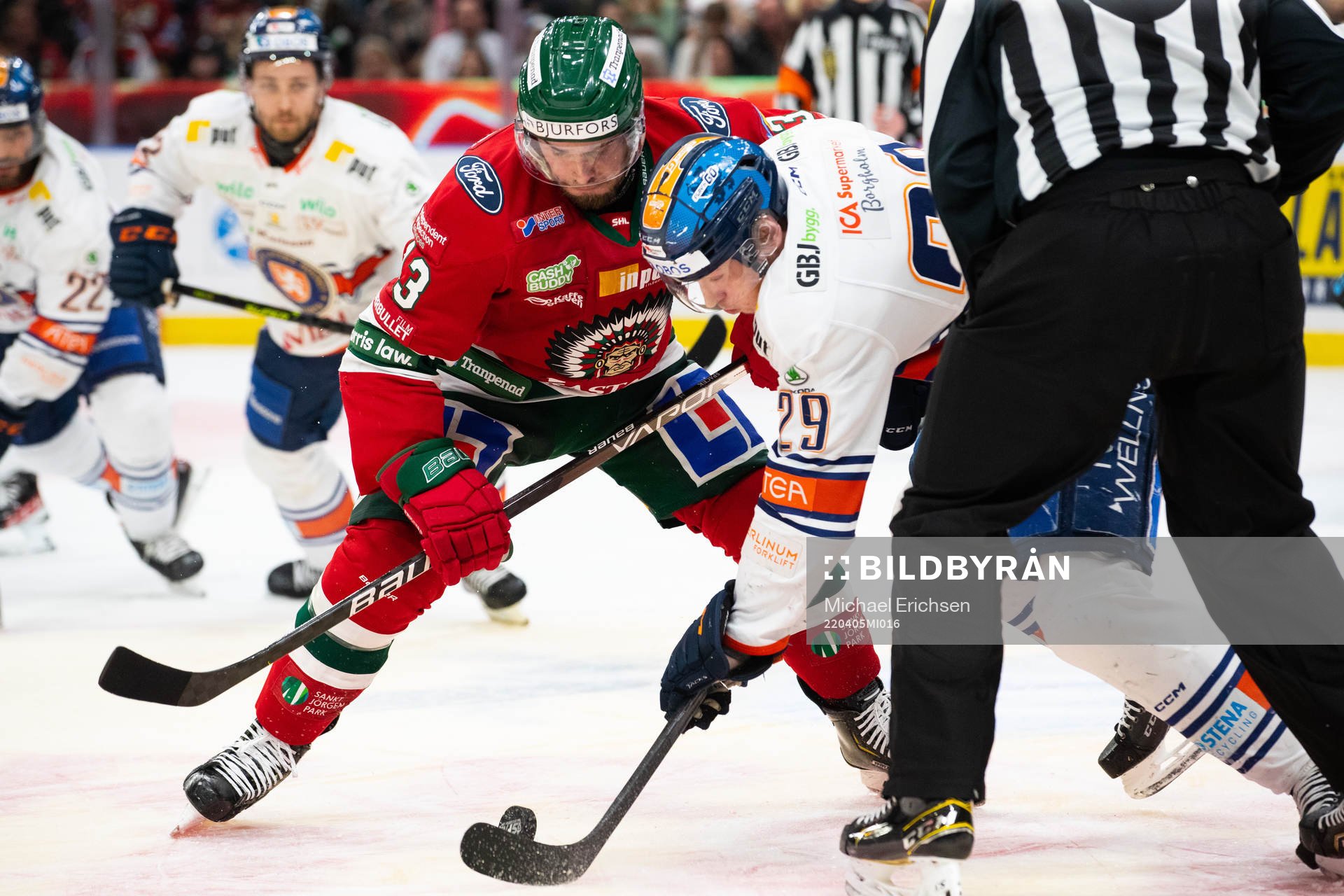 Frölundas Michael Spacek och Växjös Pontus Holmberg