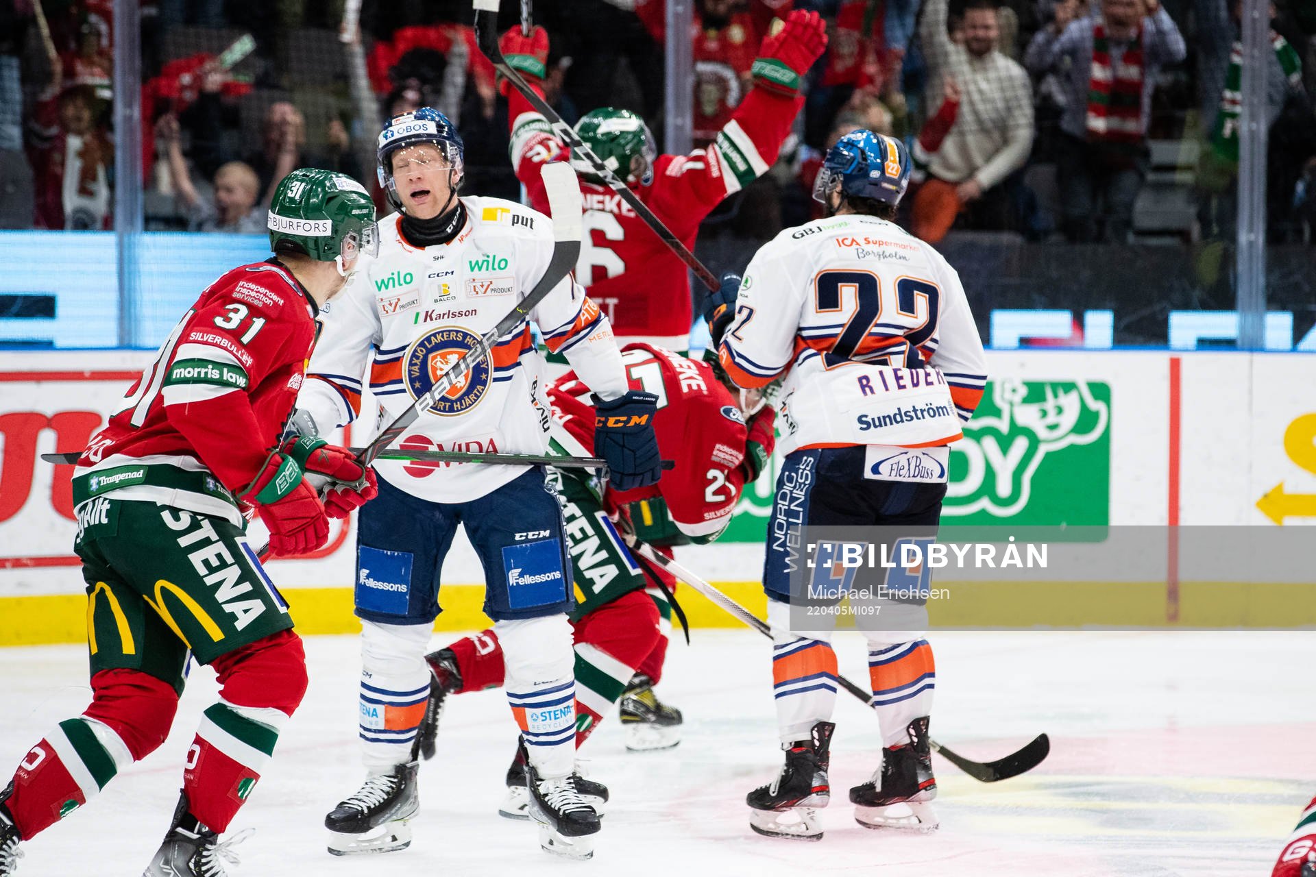 Växjös Richard Gynge och Tobias Rieder deppar