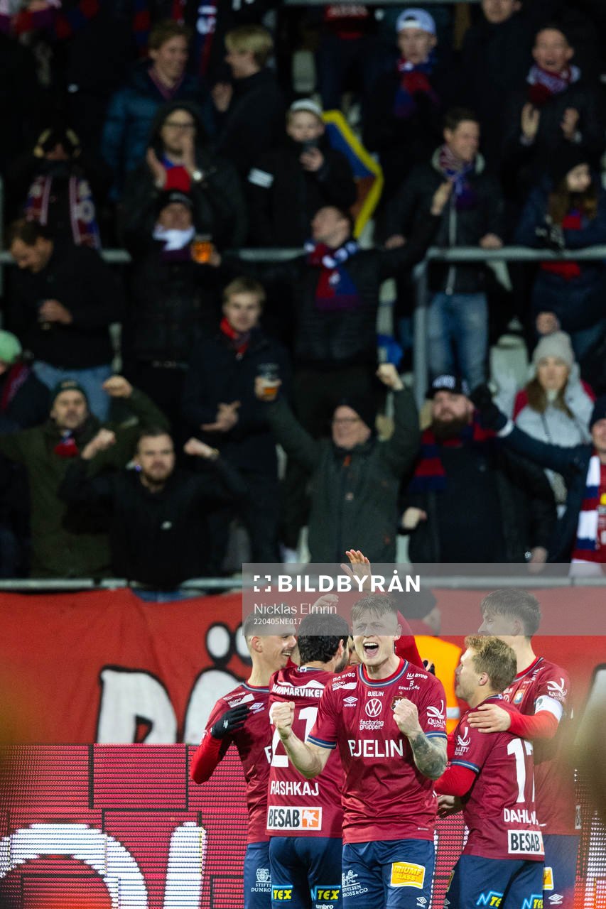 Örgrytes spelare jublar