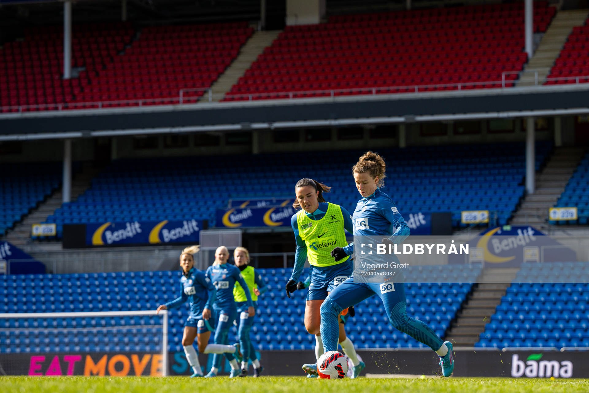 Ingrid Syrstad Engen and Synne Skinnes Hansen of the