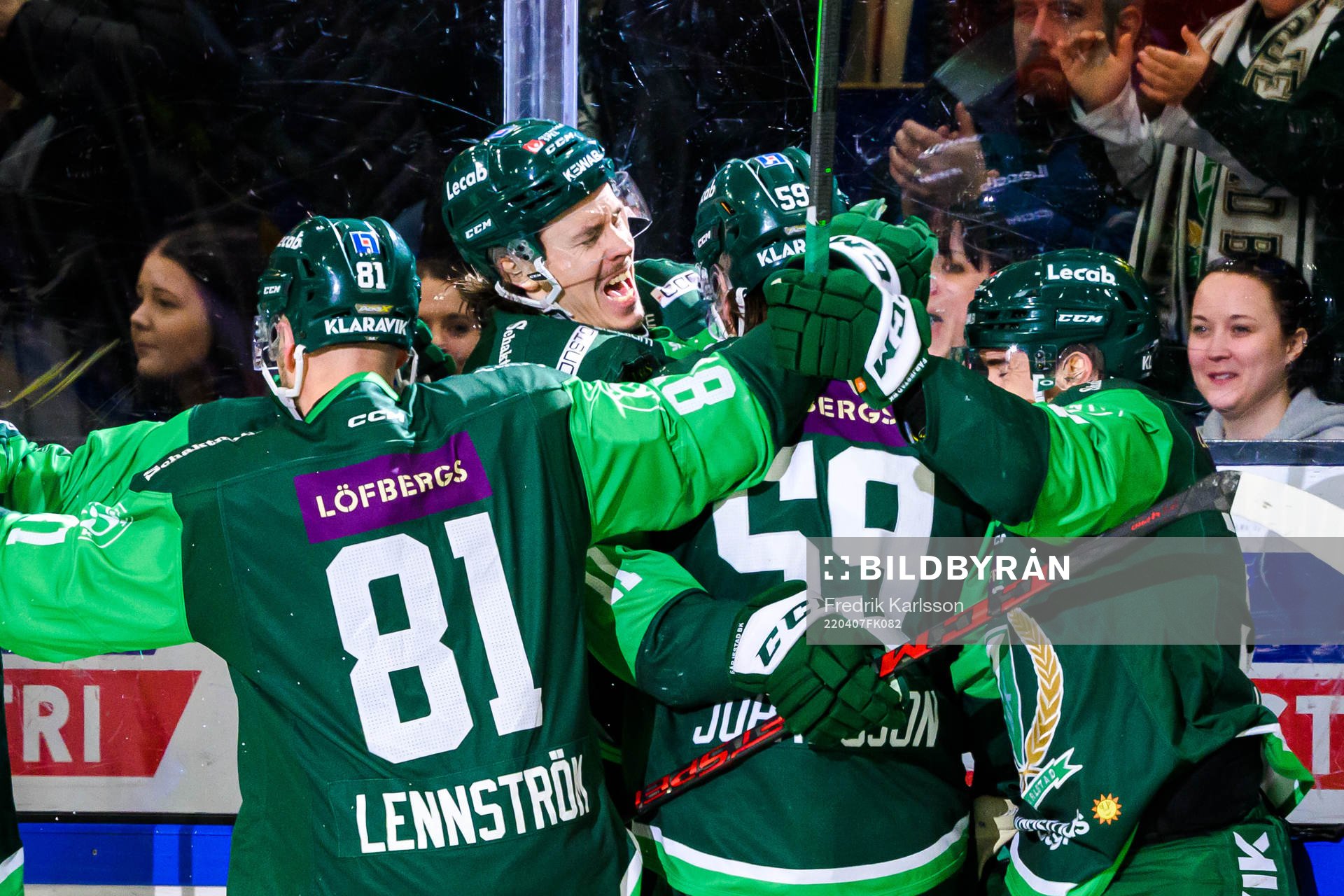 Färjestads spelare jublar
