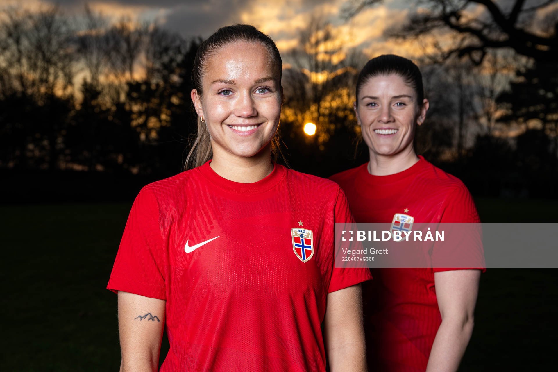 Guro Reiten and Maren Mjelde of the Norwegian national