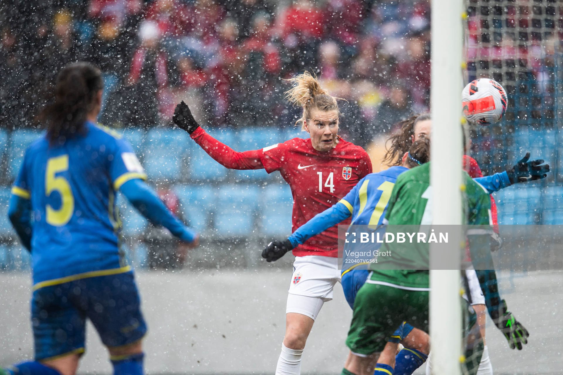 Ada Hegerberg of Norway scores the 1-0 goal