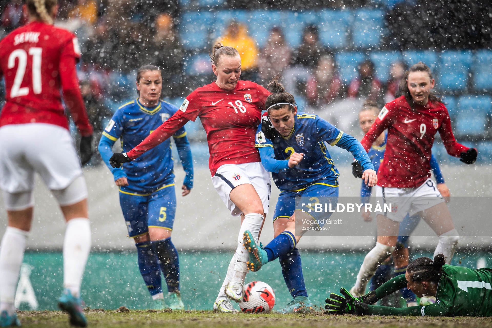 Frida Maanum of Norway scores the 3-0 goal past Edona