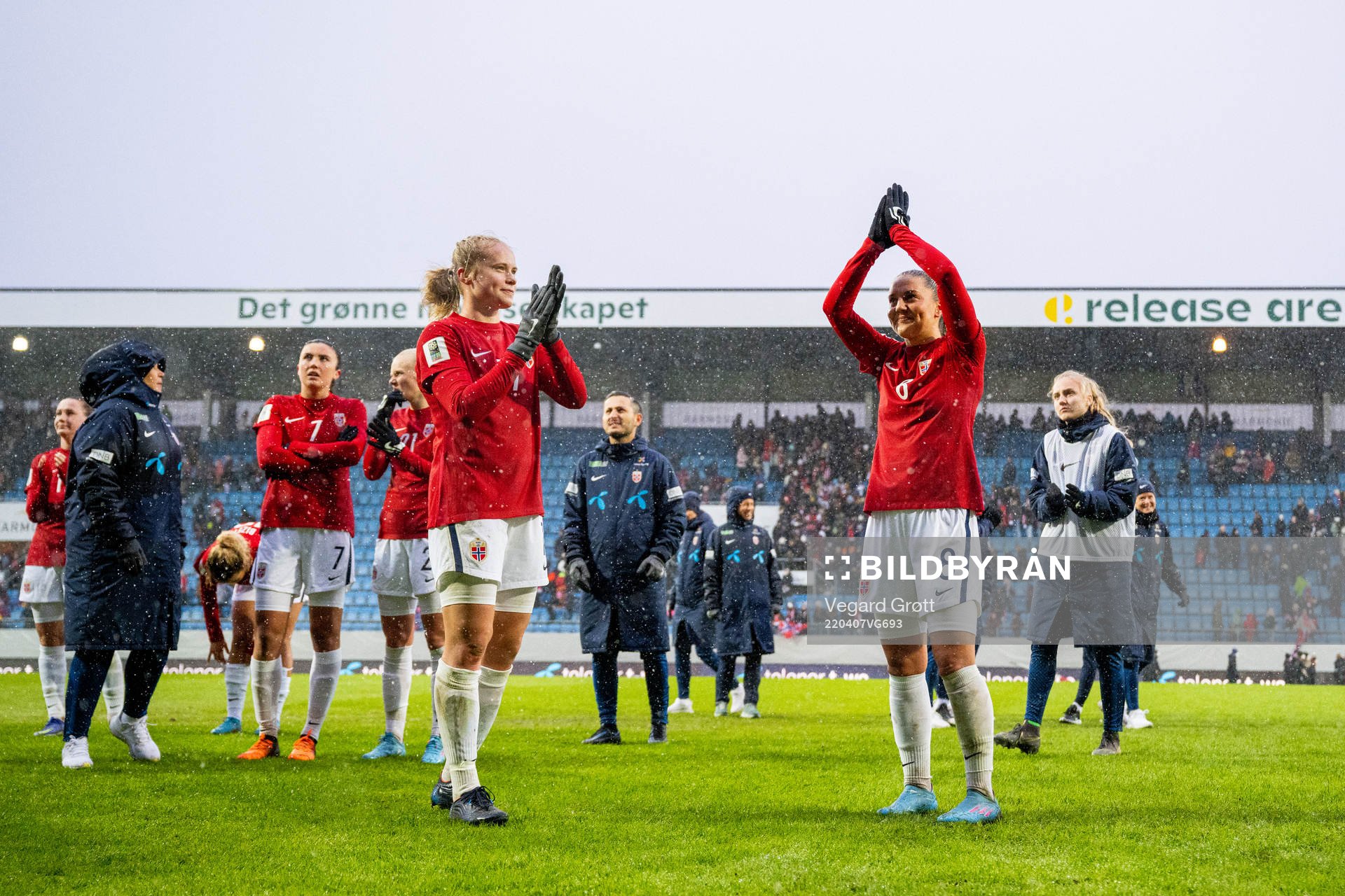 Julie Blakstad and Vilde Bøe Risa of Norway