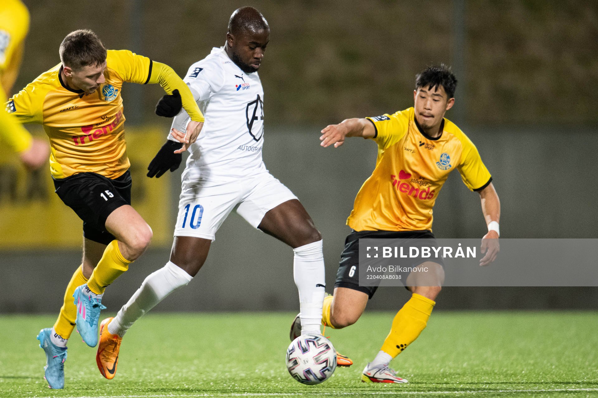 Lunds Gustav Båth Sågänger och Eddie Tran  mot IFK