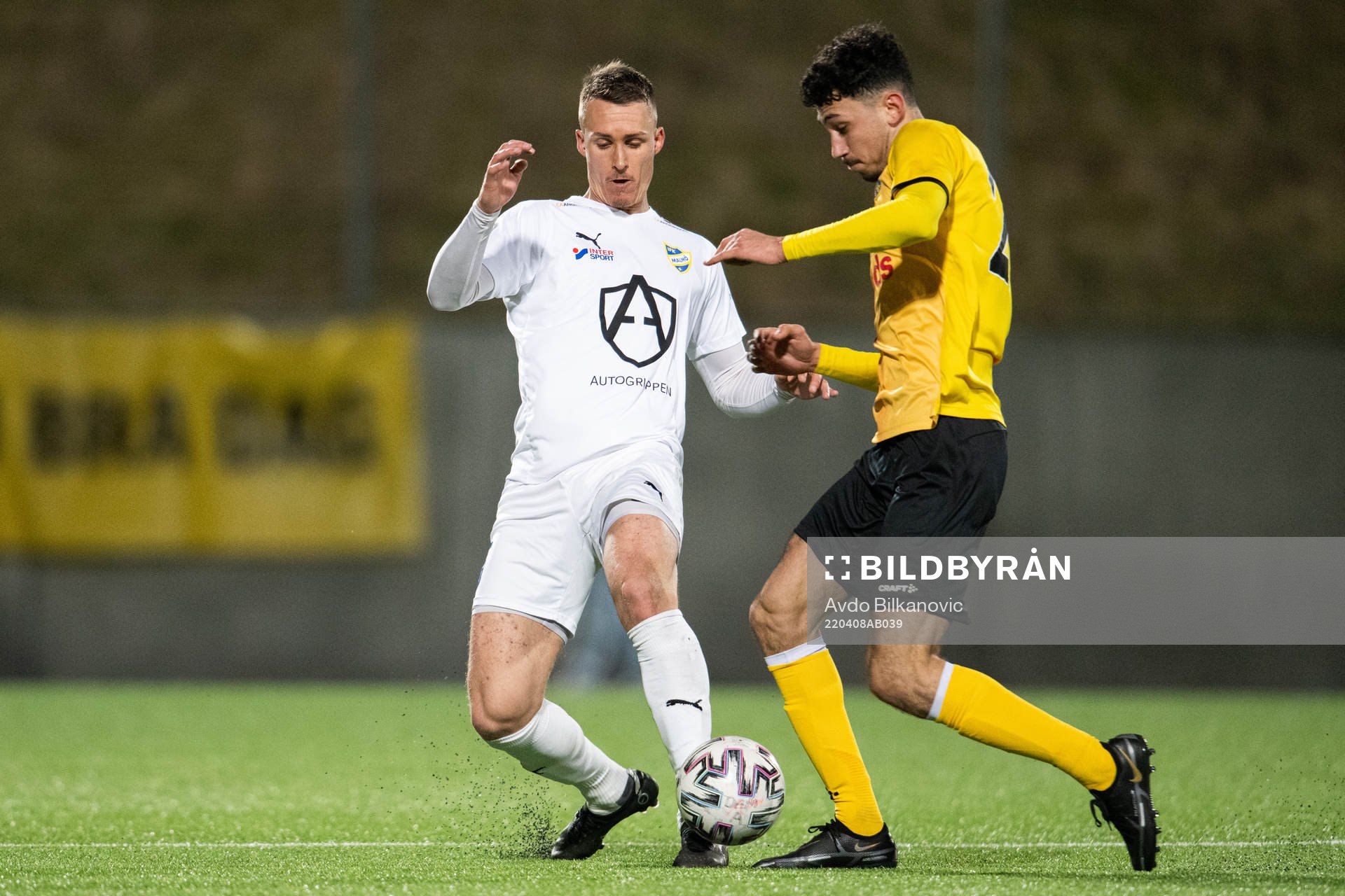 Lunds Dion Krasniqi och IFK Malmös Kalle Larsson