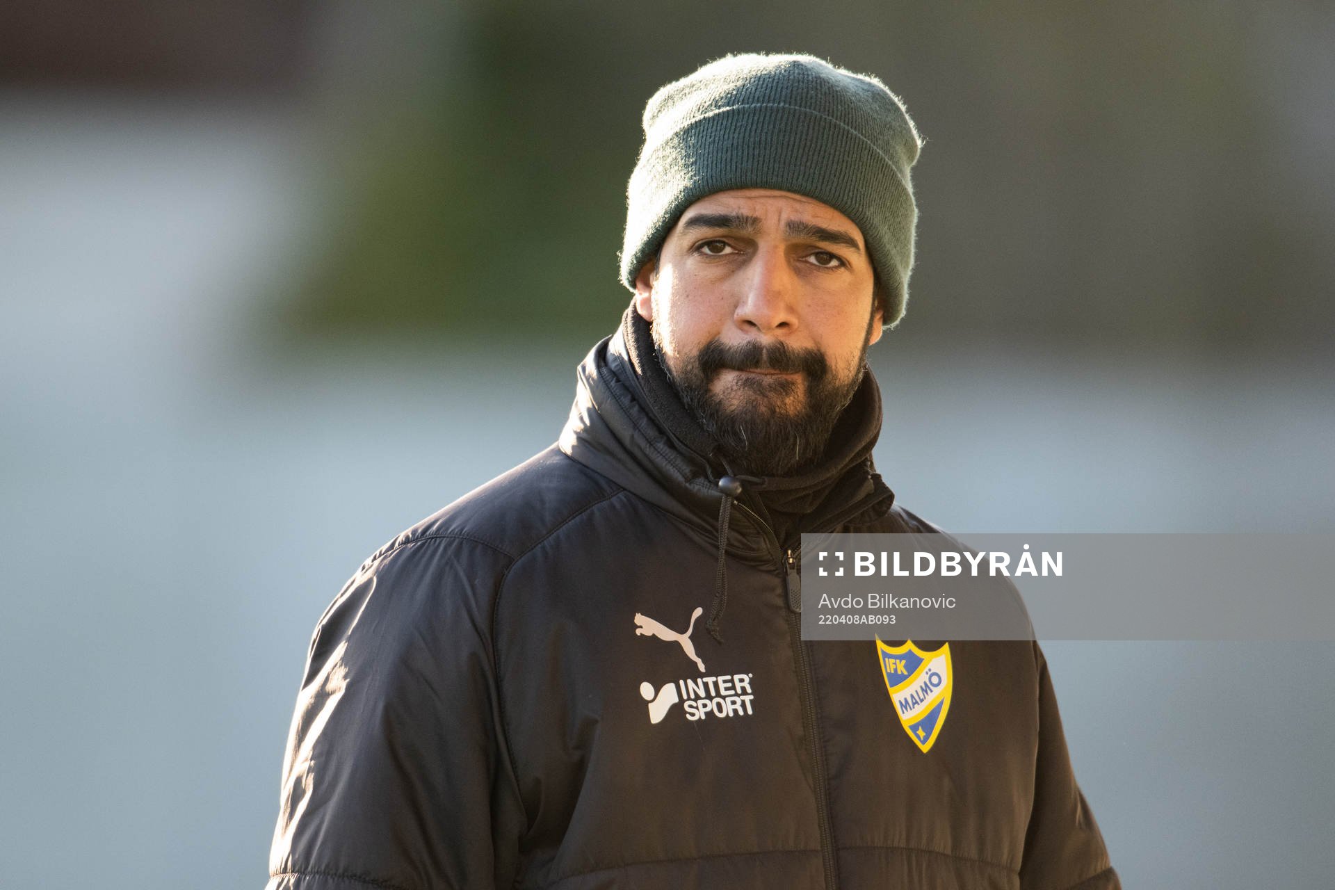 IFK Malmös tränare Firat Sahan under fotbollsmatchen i Ettan södra mellan Lunds BK och IFK Malmö den 8 april 2022 i Lund. 