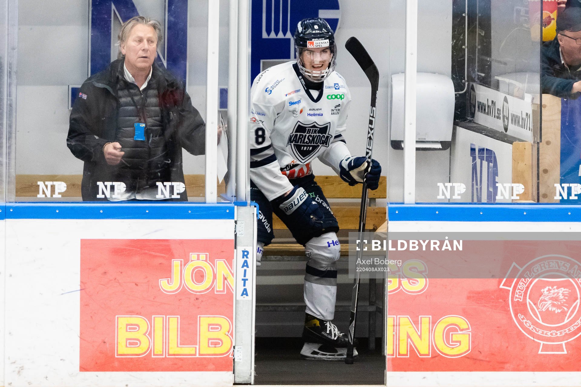 Karlskogas Albert Lyckåsen utvisas