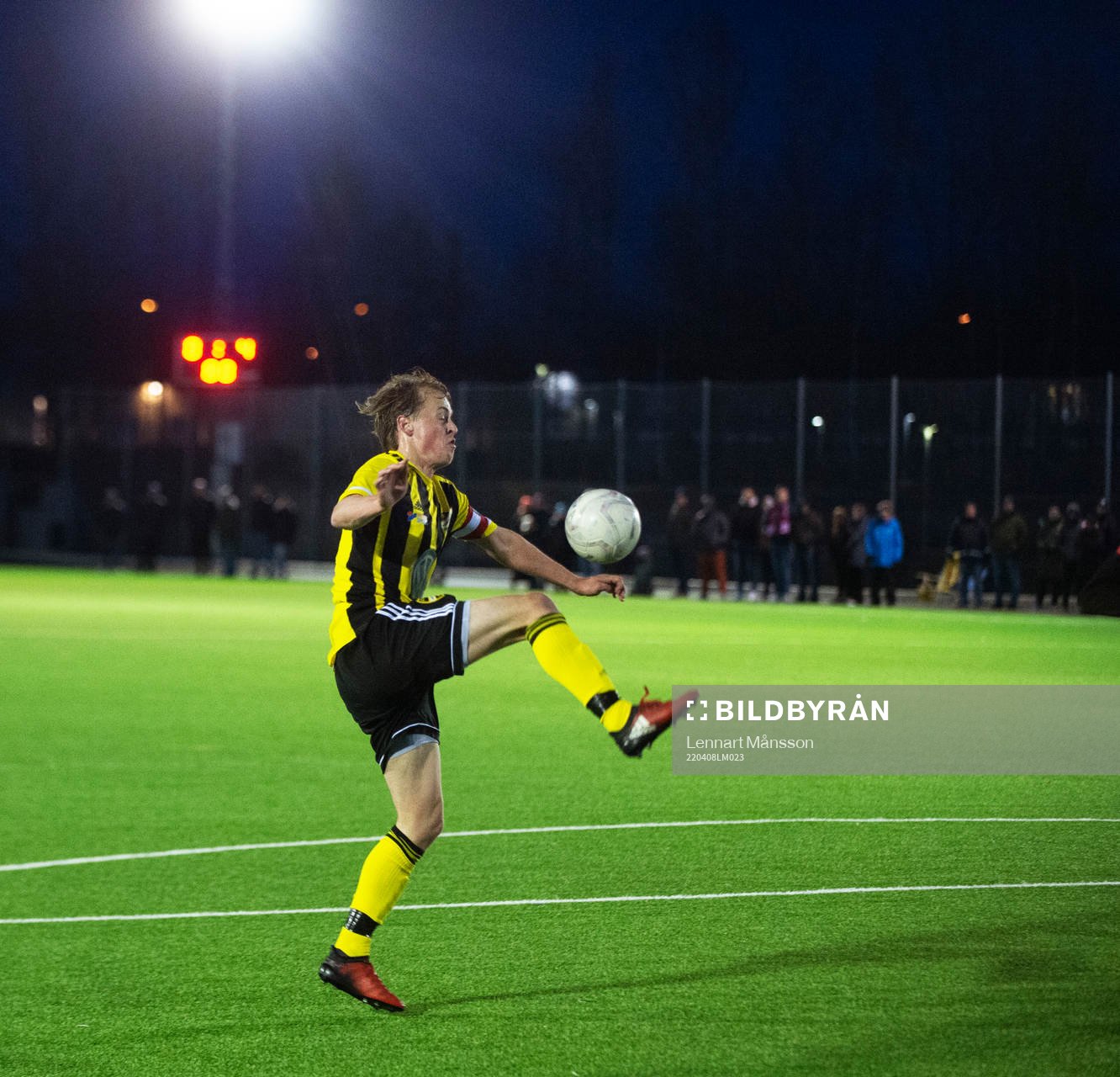 IFK Hässleholms Robin Strömberg i matchen i div. 2 Södra