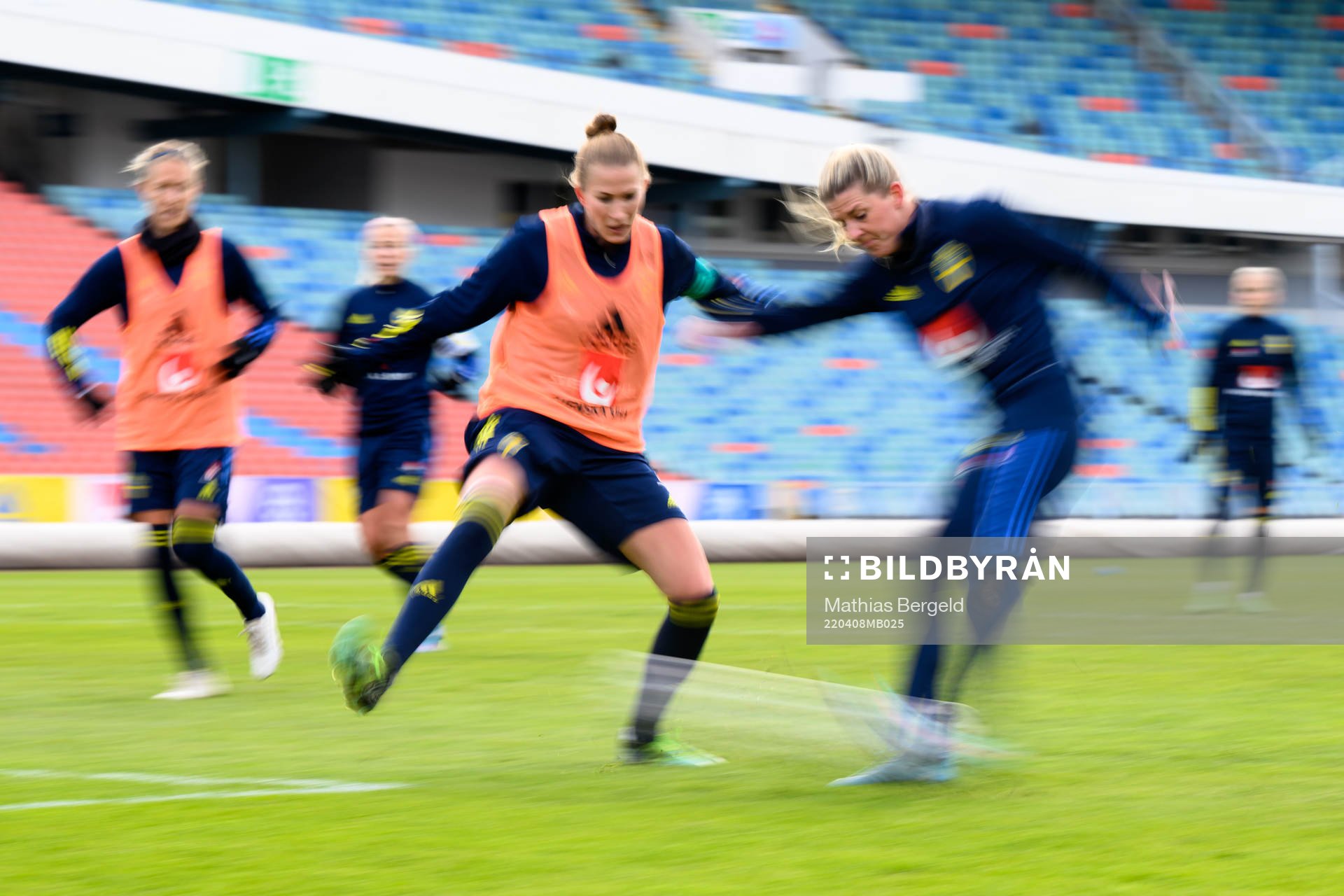 Emma Berglund and Olivia Schough of the Swedish women's