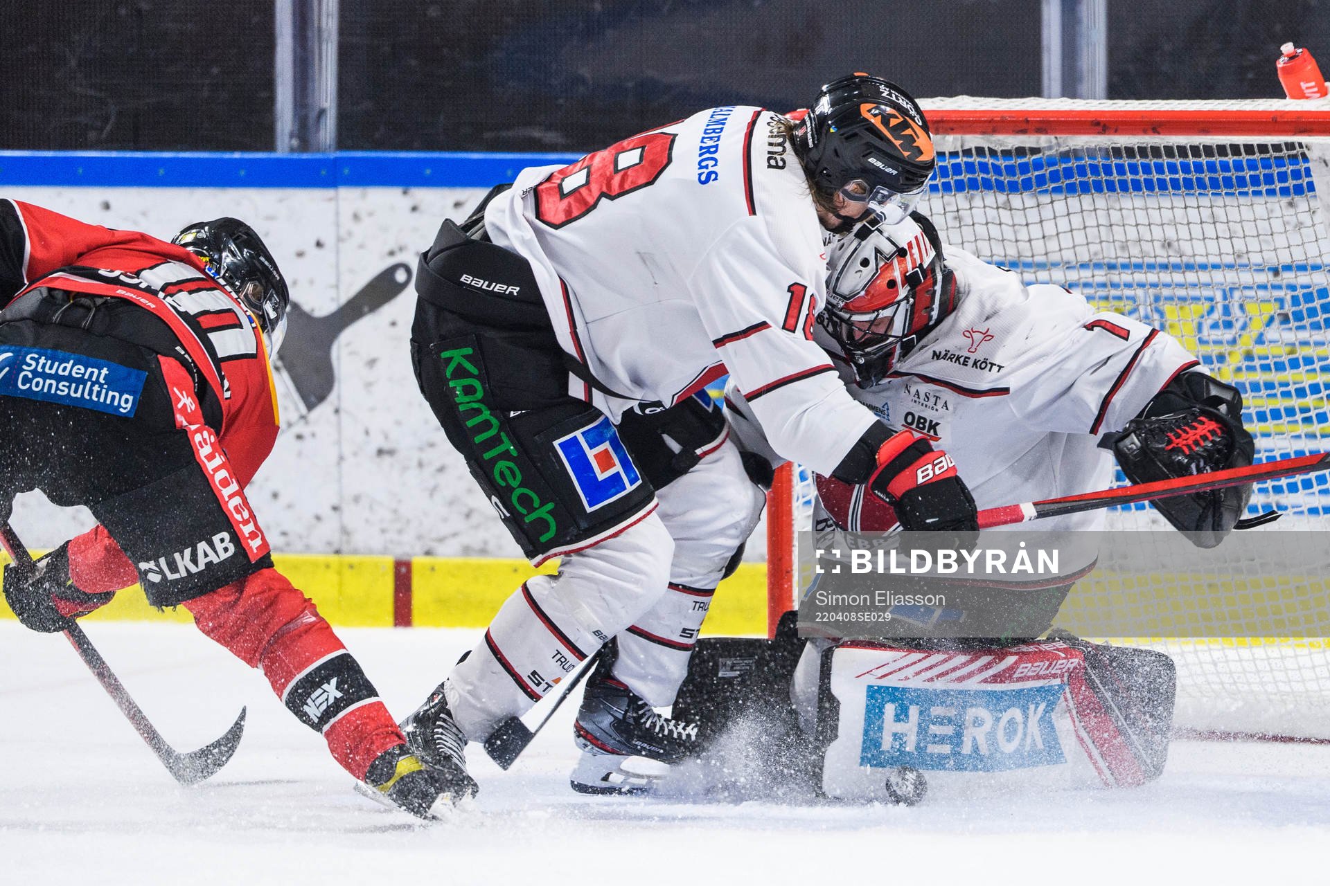 Luleås Einar Emanuelsson och Örebros Rodrigo Abols och