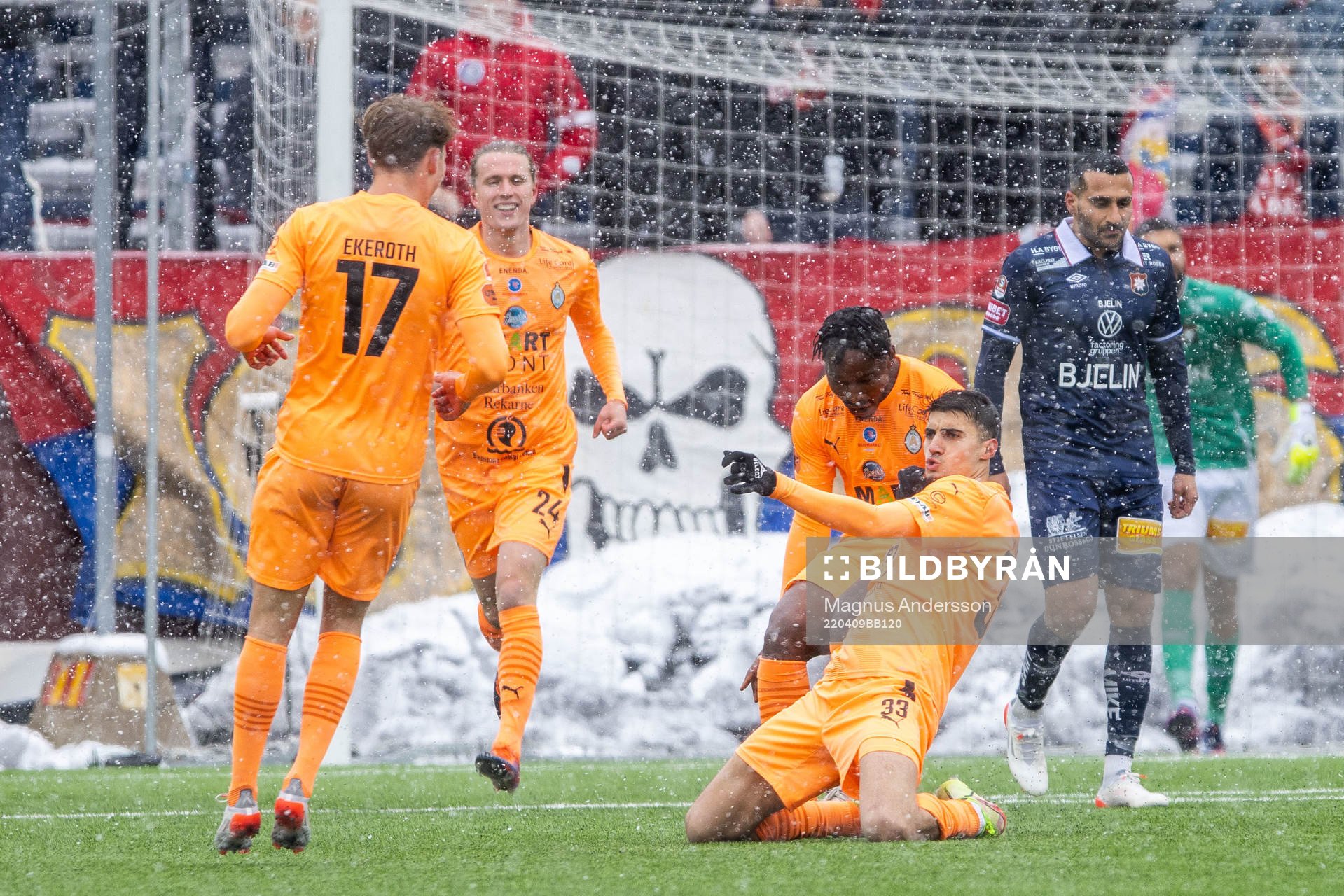AFC Eskilstunas Amar Muhsin jublar