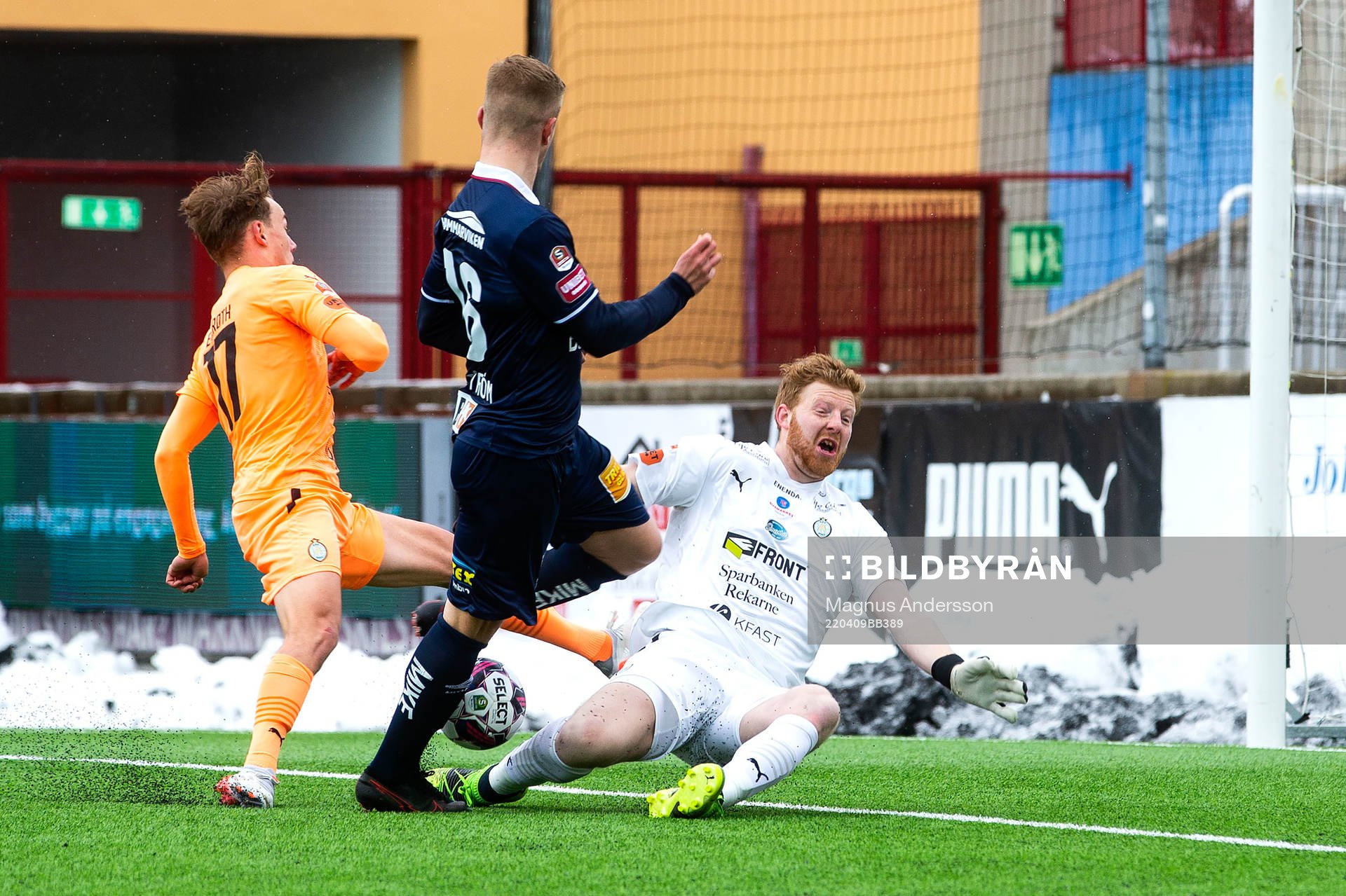 AFC Eskilstunas Anton Ekeroth och målvakt Nick Wolters