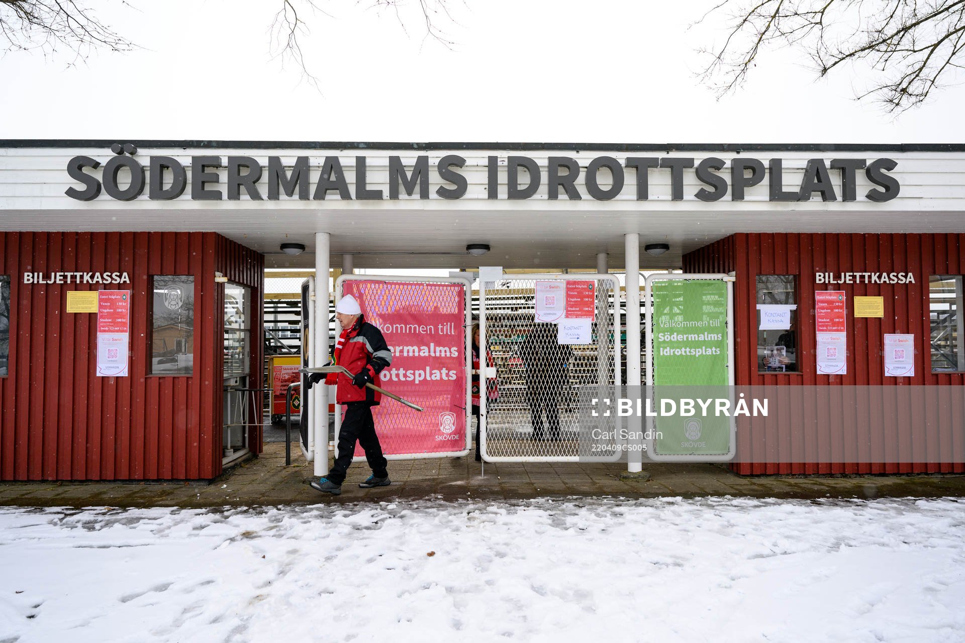 Södermalms Idrottsplats innan fotbollsmatchen i Superettan