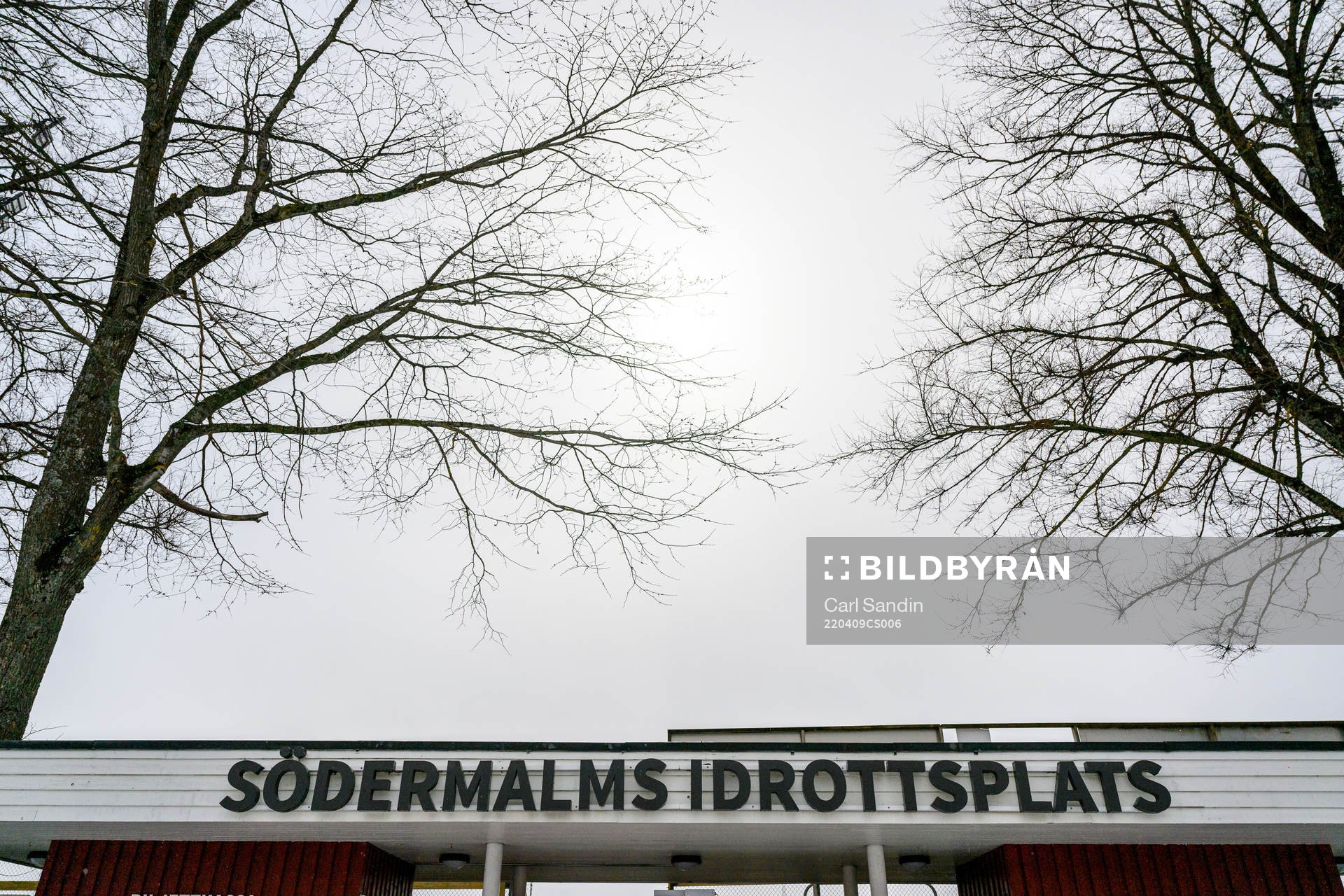 Södermalms Idrottsplats innan fotbollsmatchen i Superettan