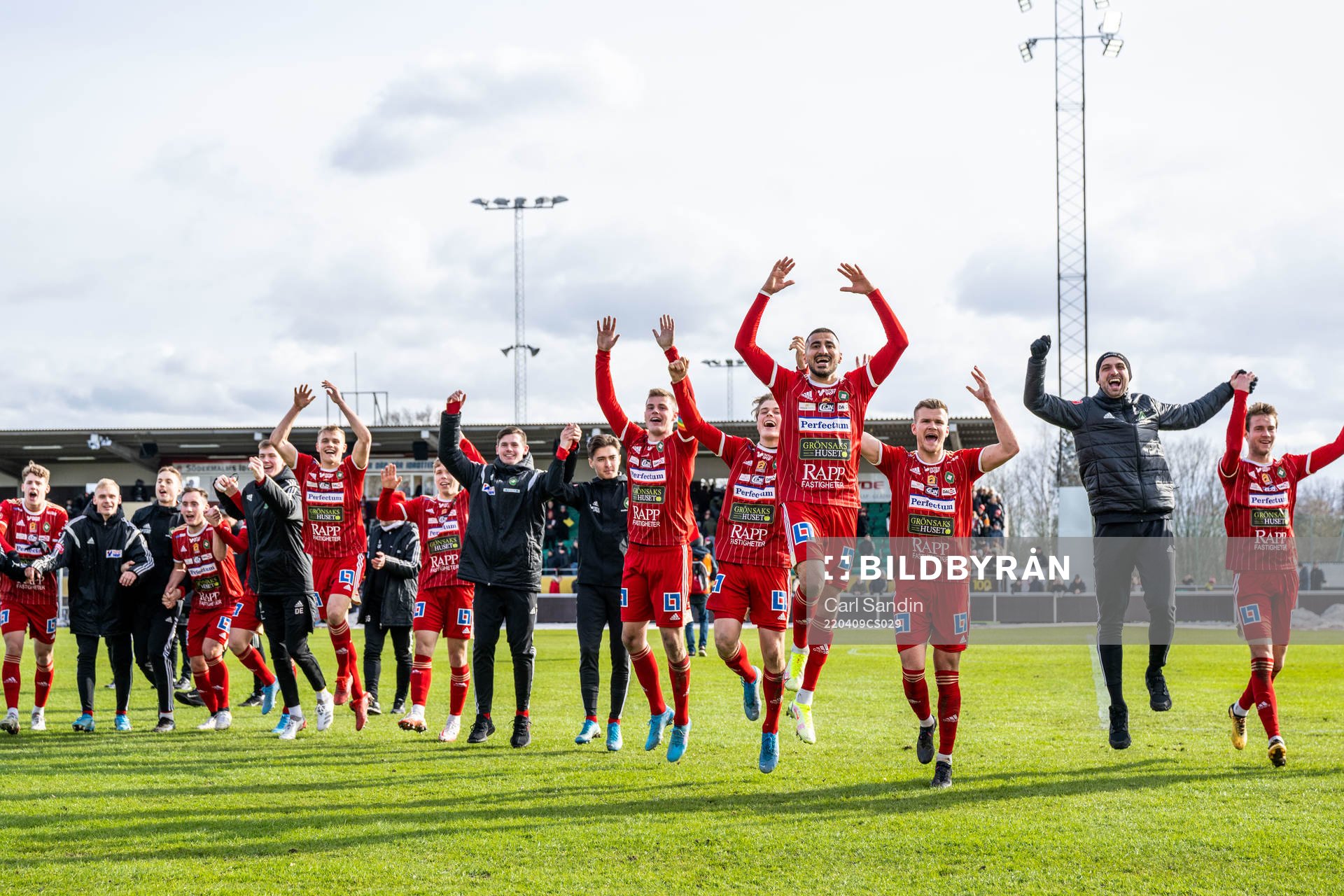 Skövdes spelare jublar