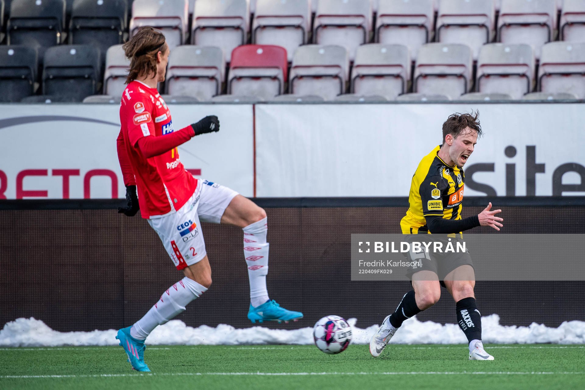 Degerfors Gustav Granath och Häckens Lars Olden Larsen