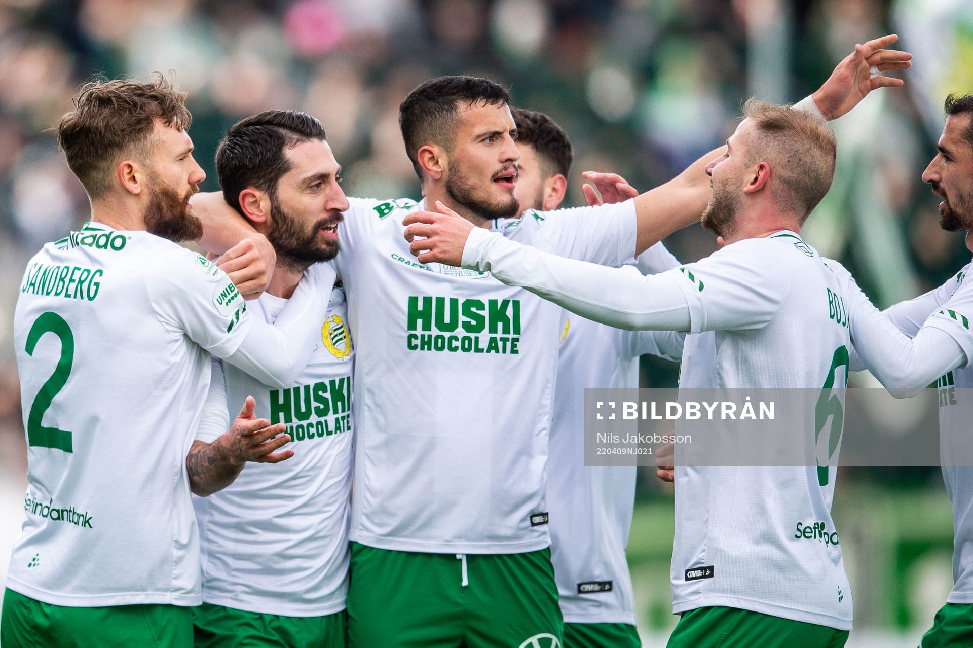 Hammarbys Nahir Besara jublar med lagkamrater