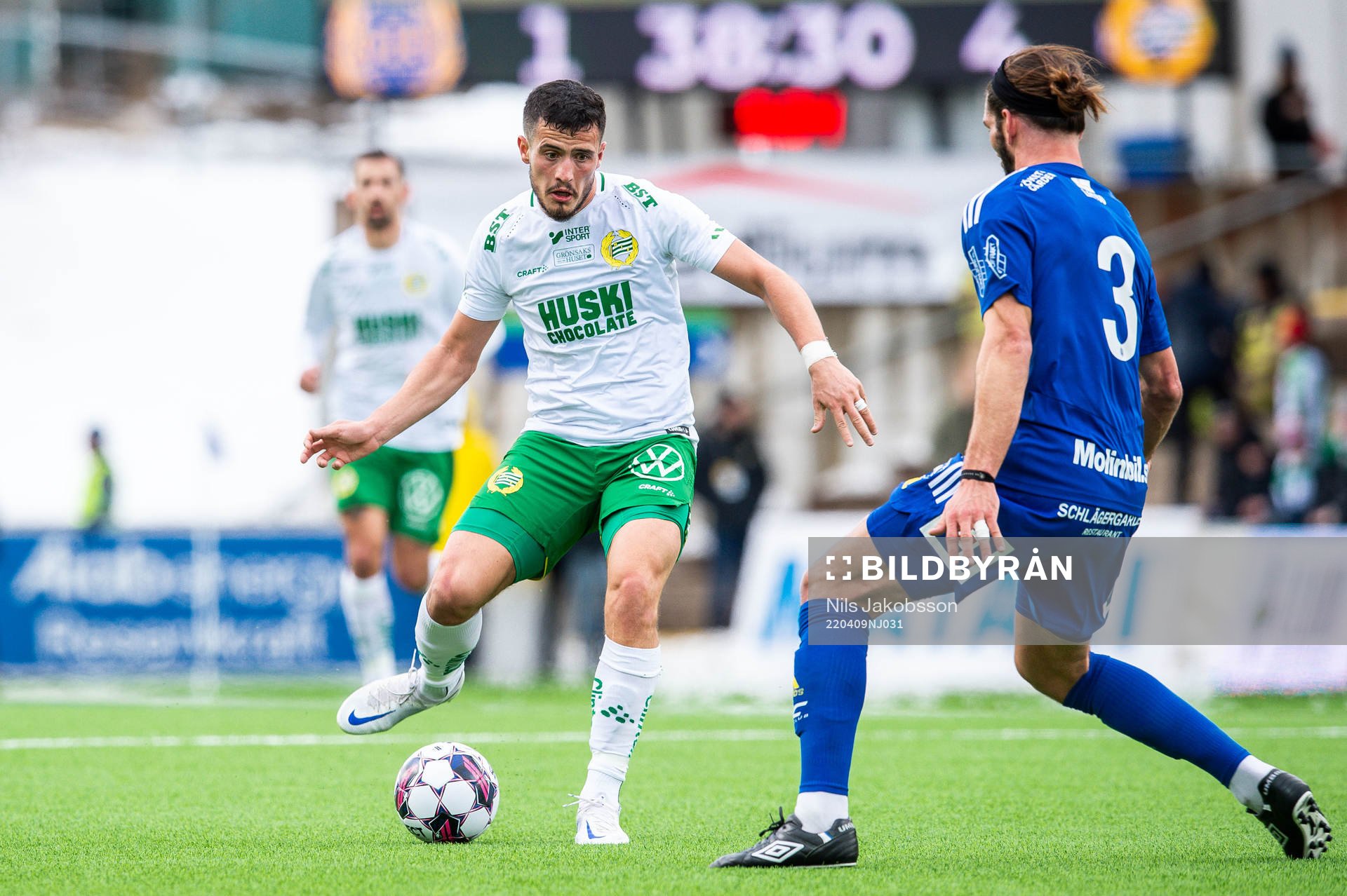 Hammarbys Astrit Selmani och Sundsvalls Forrest Lasso