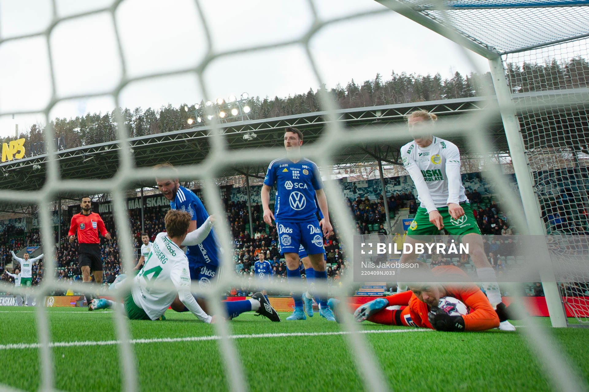 Hammarbys Gustav Ludwigson och Williot Swedberg samt